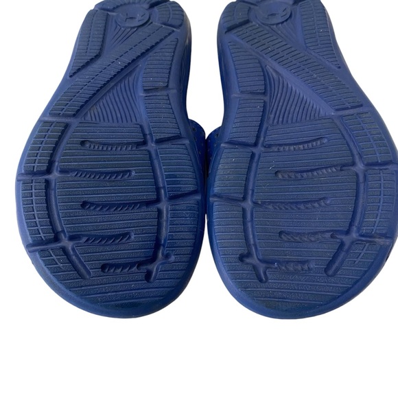 Bundle Of 2 Under Armour Boys Blue Slide Sandals Size 2Y/3Y - Picture 13 of 14